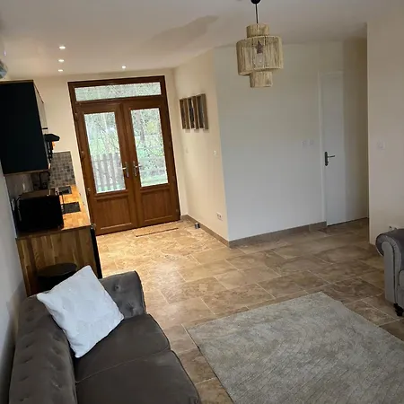 Modern 2 Bed Situated In Villereal Tatil Evi Rives (Lot-et-Garonne)