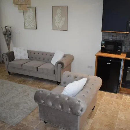 Tatil Evi Modern 2 Bed Situated In Villereal *